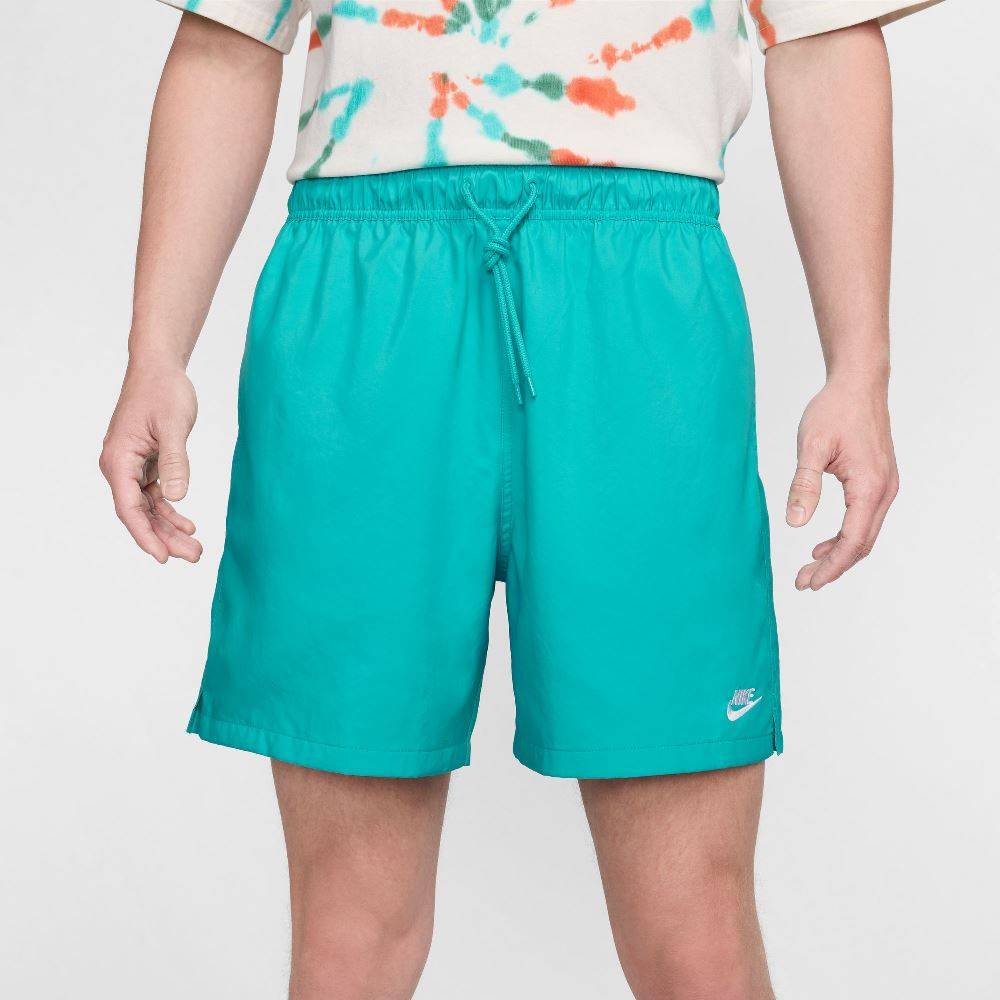 NIKE CLUB FLOW SHORT