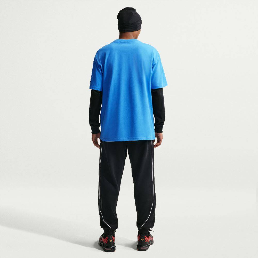 NIKE SPORTSWEAR LOOSE FIT SOFT TEE