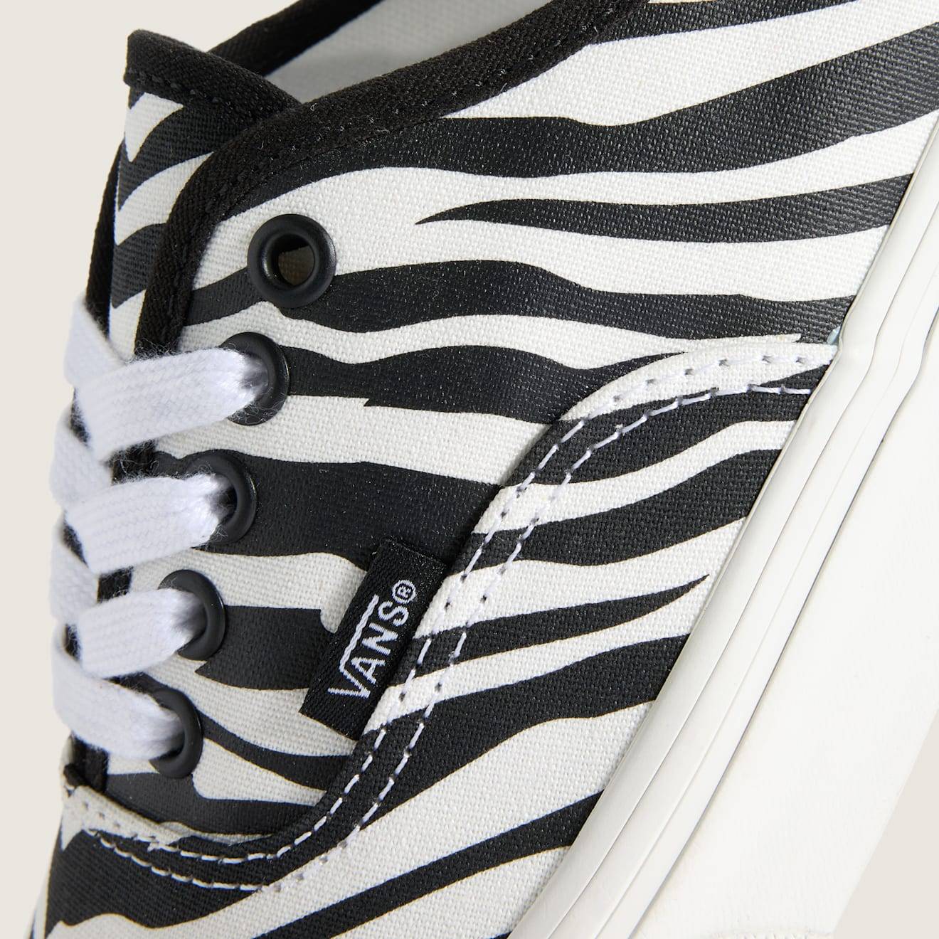 VANS AUTHENTIC ANIMAL PRINT SHOES W