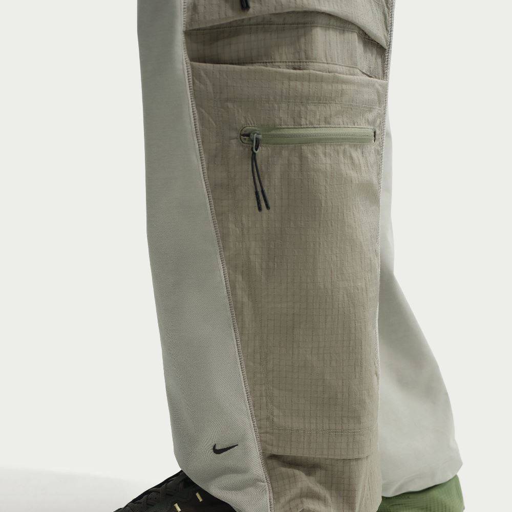 NIKE TECH SHONI UNTILITY PANT