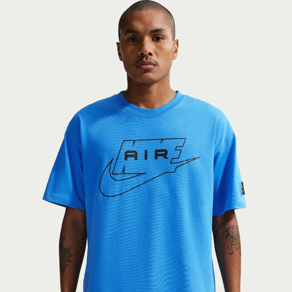 NIKE SPORTSWEAR LOOSE FIT SOFT TEE