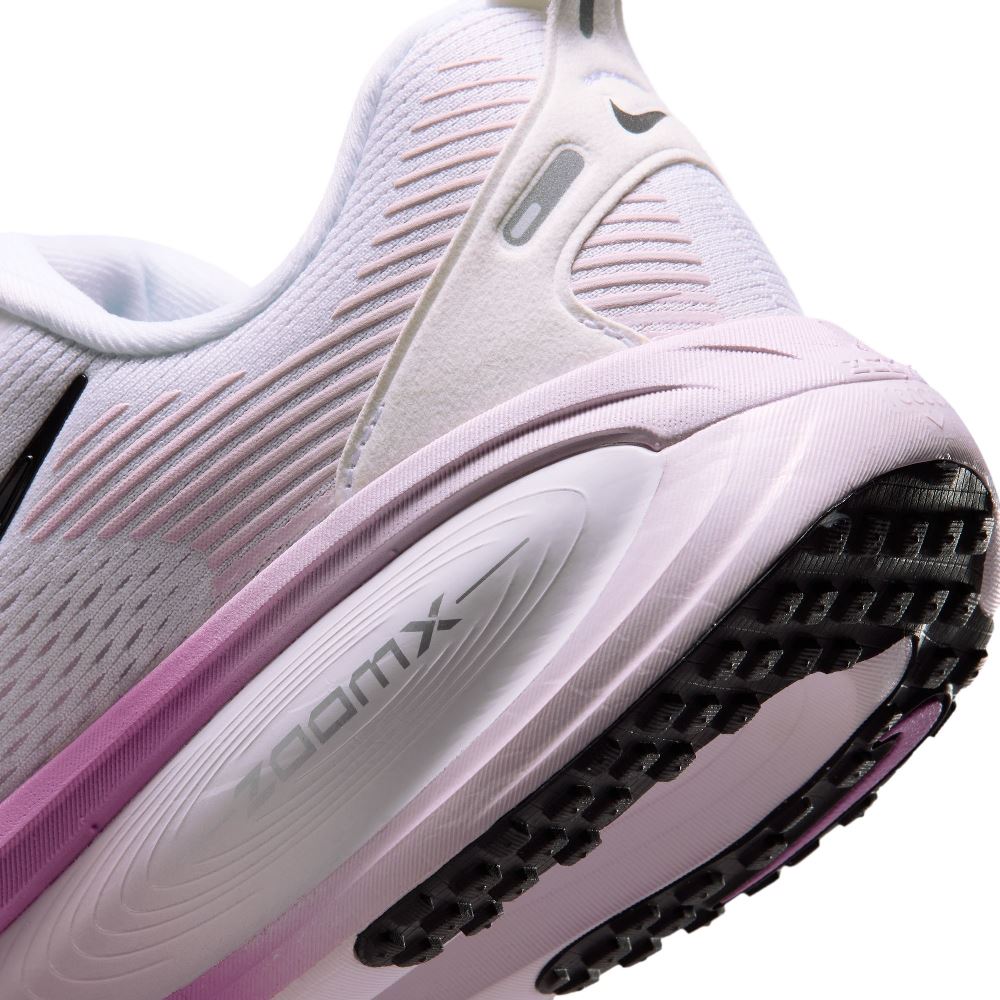 NIKE WOMENS VOMERO 18 ROAD RUNNING SHOES