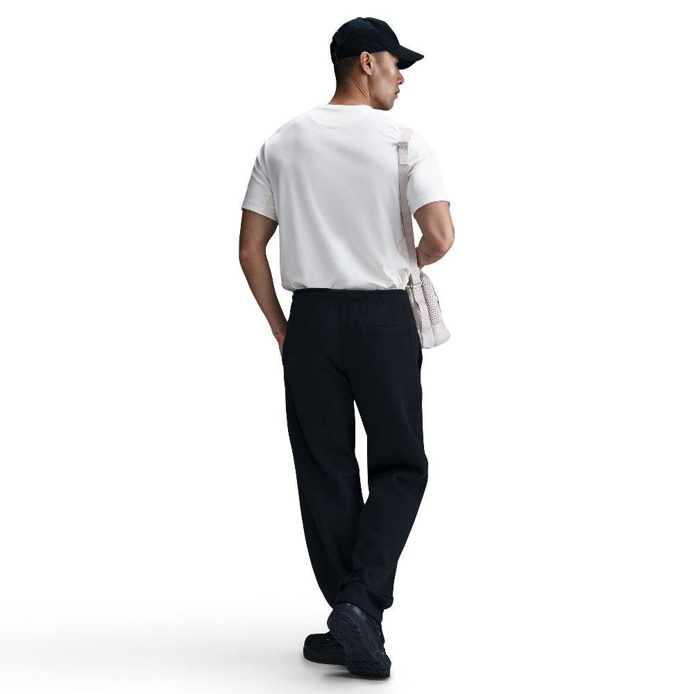 NIKE CLUB BRUSHED OPEN HEM TROUSERS