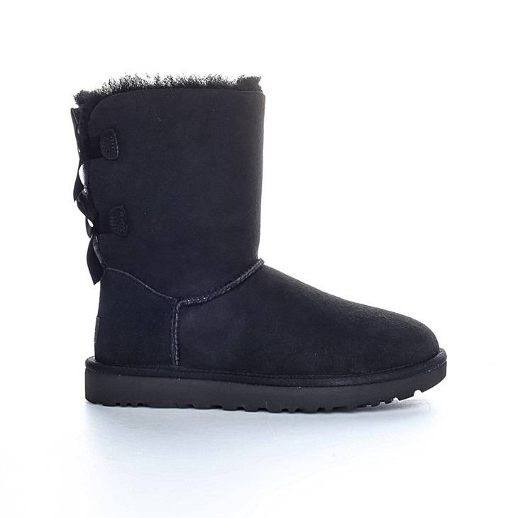 UGG BAILEY BOW II CLASSIC SHORT BOOT