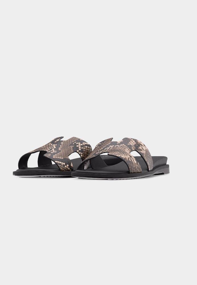 DKNY COLUMBA PU SLIDE