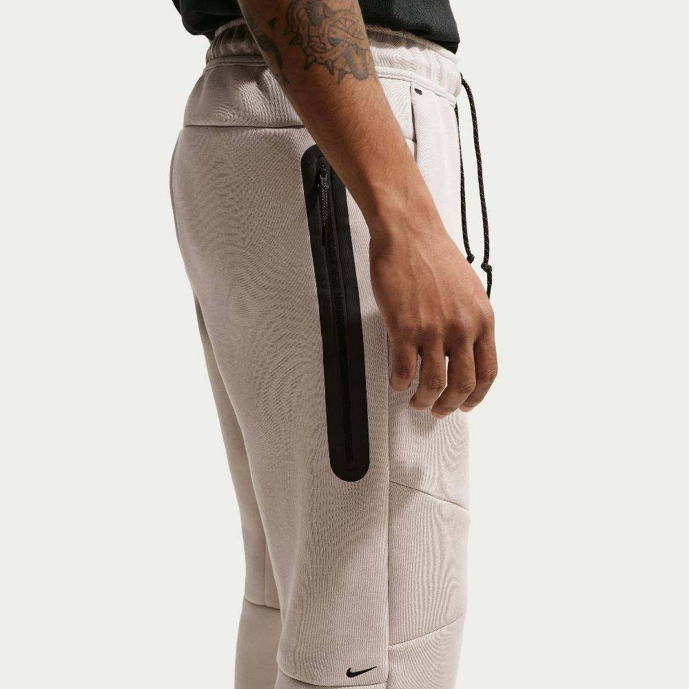 NIKE TECH FLEECE JOGGER