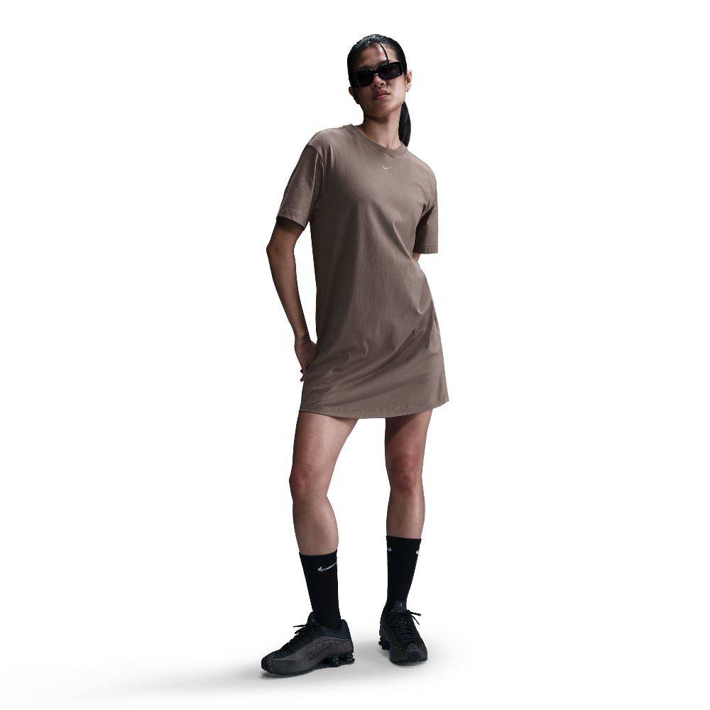 NIKE ESSENTIALS WOMENS DRESS