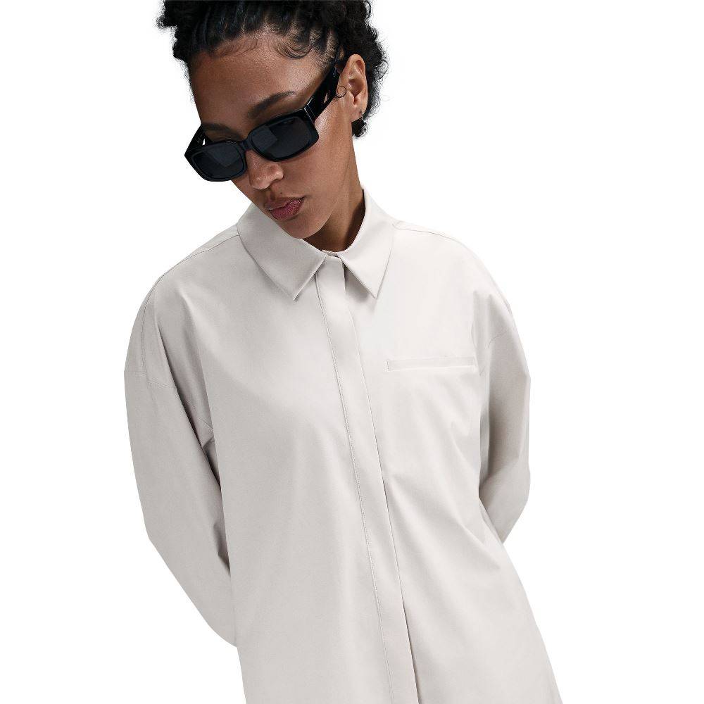 NIKE DRI-FIT OVERSIZED LONG-SLEEVE SHIRT