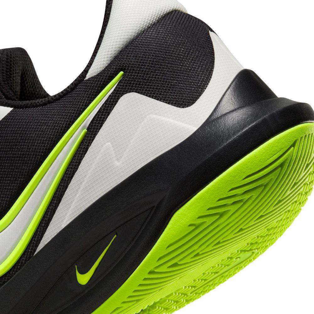 NIKE PRECISION VI BASKETBALL SHOES