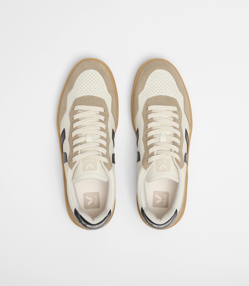 VEJA V-90 ORGANIC TRACED LEATHER UNISEX