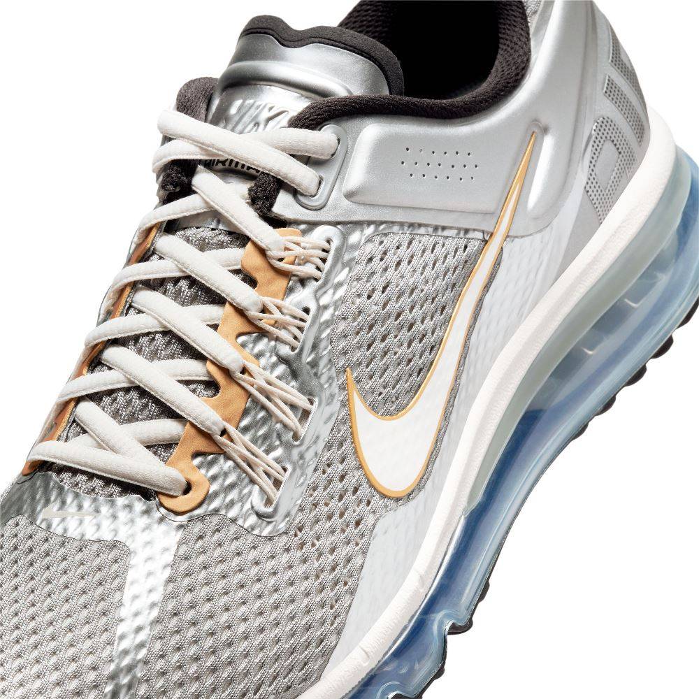 NIKE AIR MAX 2013