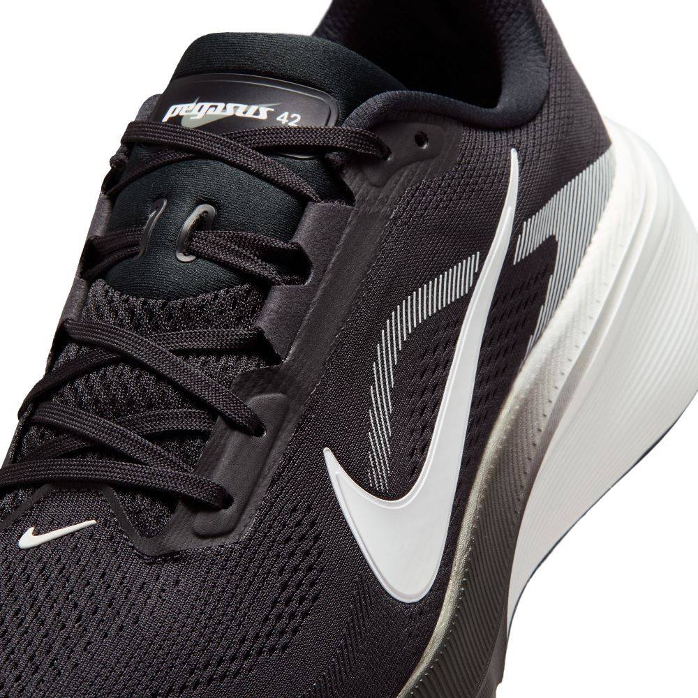 NIKE AIR ZOOM PEGASUS 42
