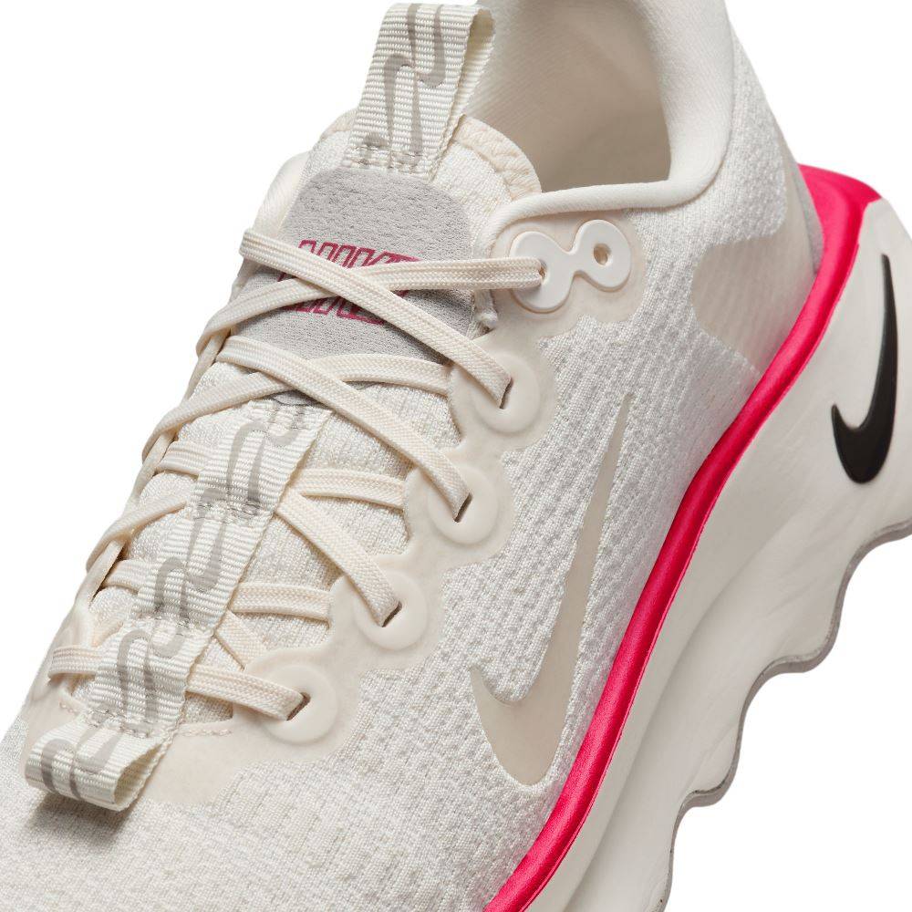 NIKE WOMENS MOTIVA