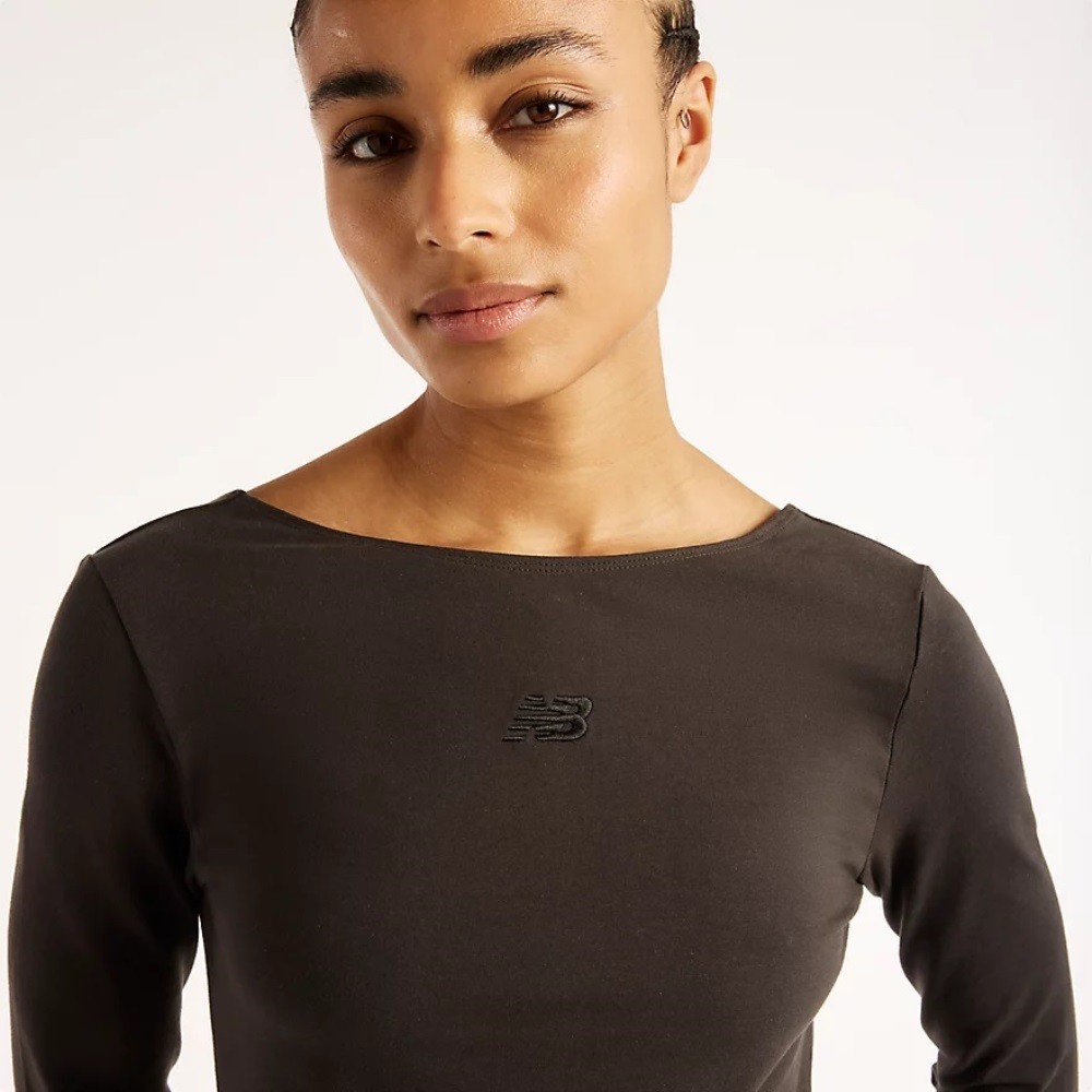 NEW BALANCE OPEN-BACK FITTED LONG SLEEVE