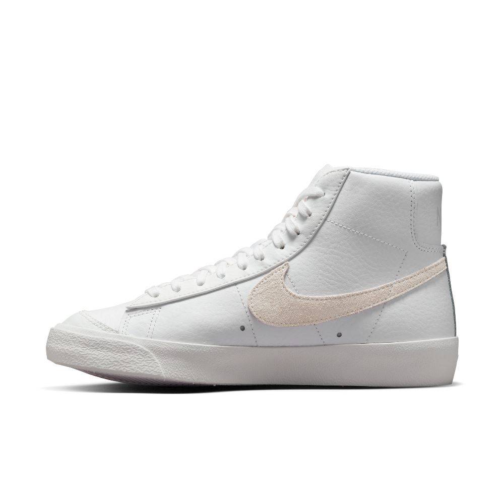 NIKE WOMENS BLAZER MID '77