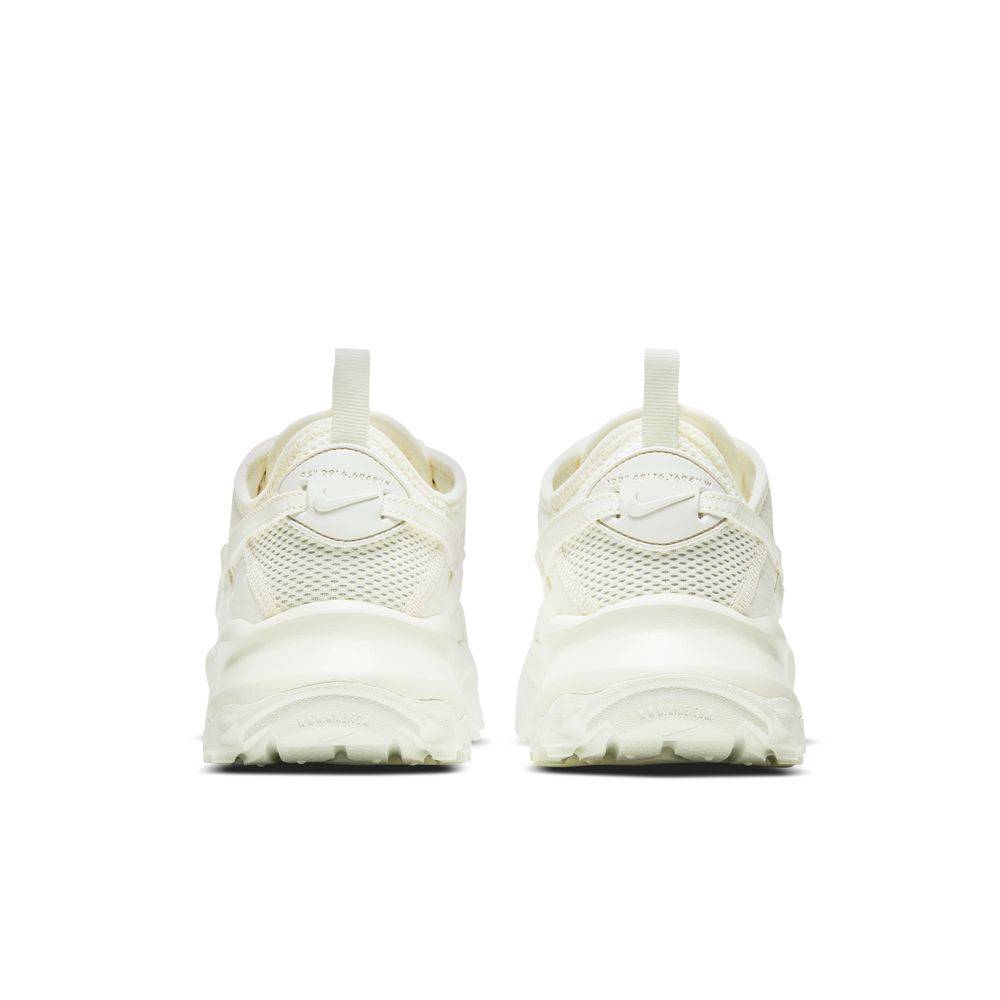 NIKE TC7900 WOMENS SNEAKER