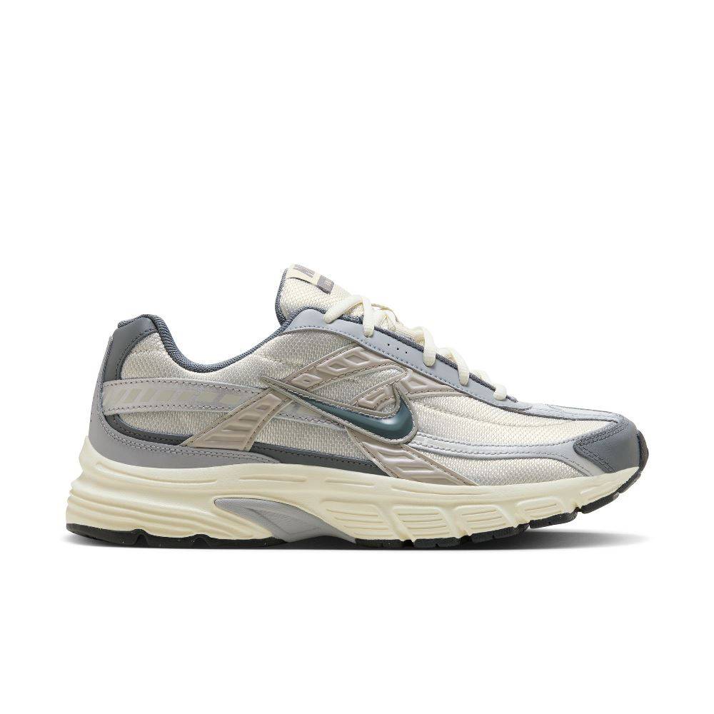 NIKE INITIATOR SHOES