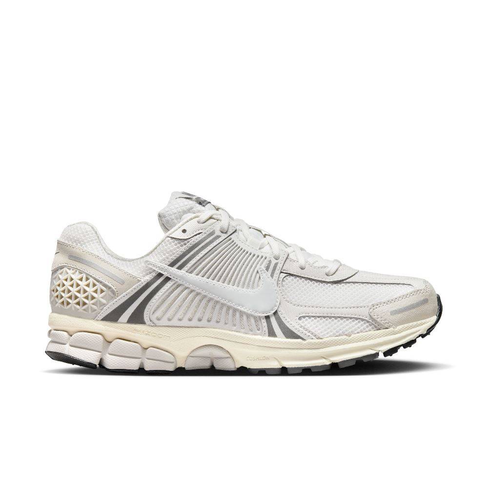NIKE ZOOM VOMERO 5