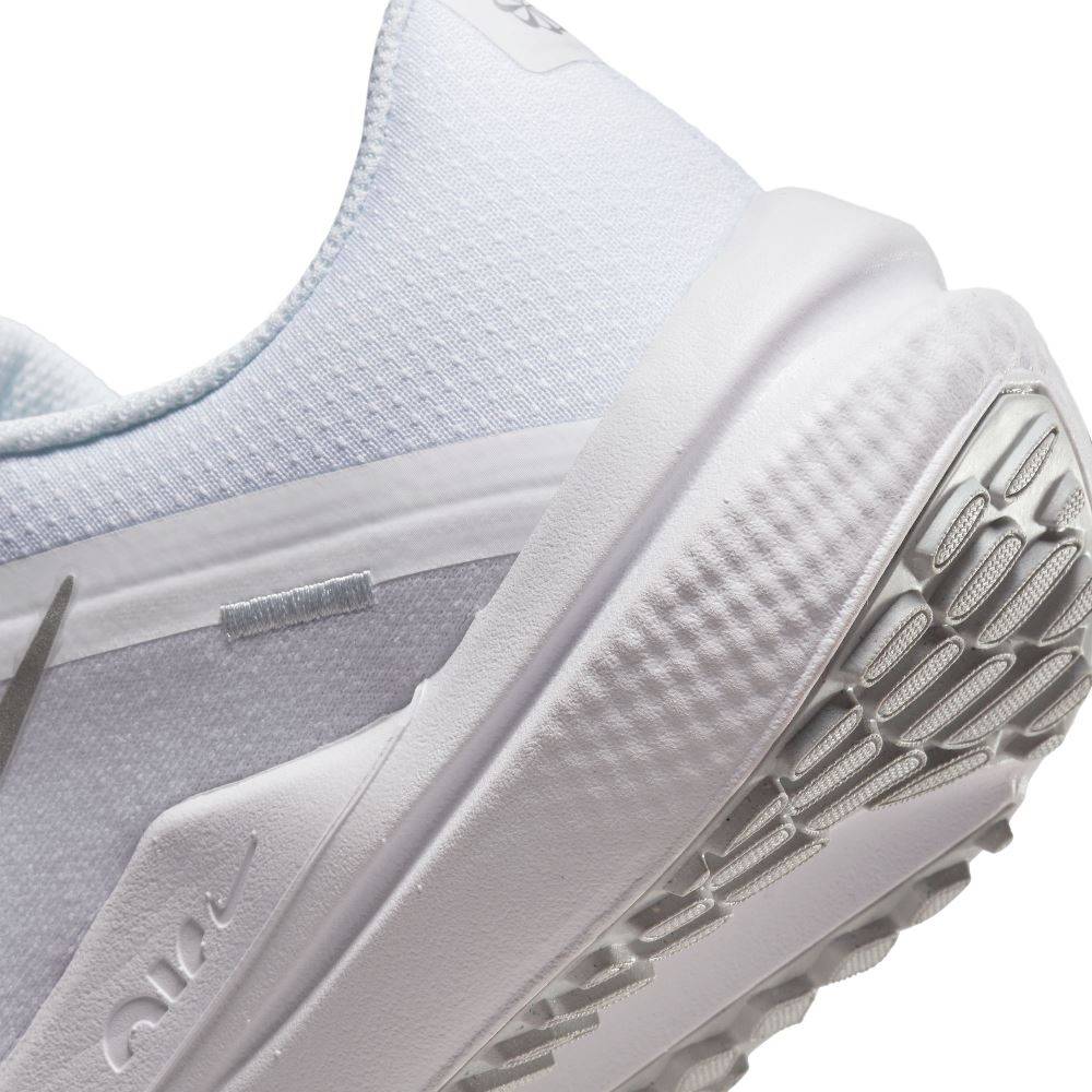 NIKE WOMENS AIR WINFLO 10