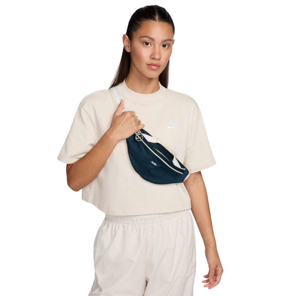 NIKE HERITAGE S WAISTBACK