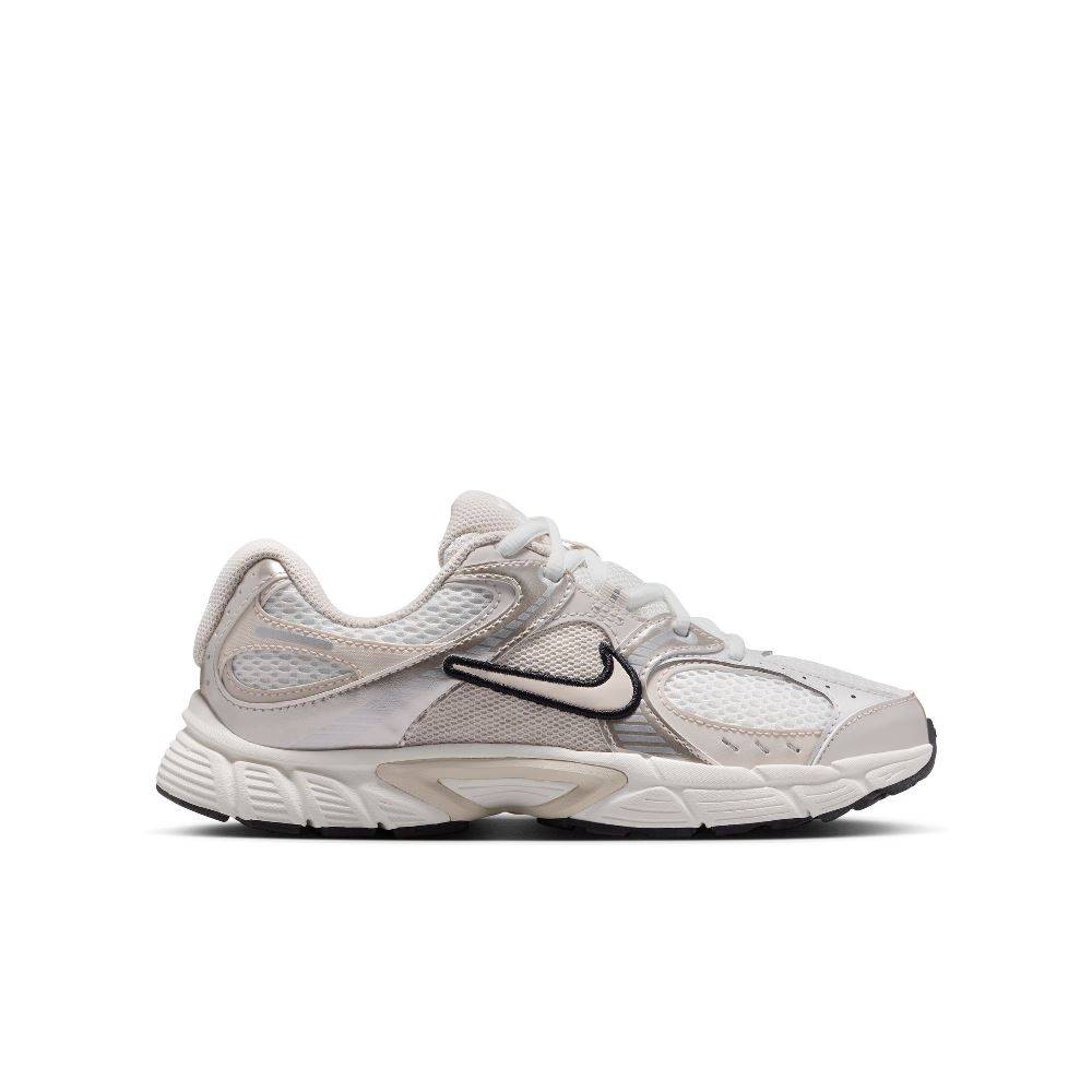 NIKE V5 RNR (GS) JR SHOES