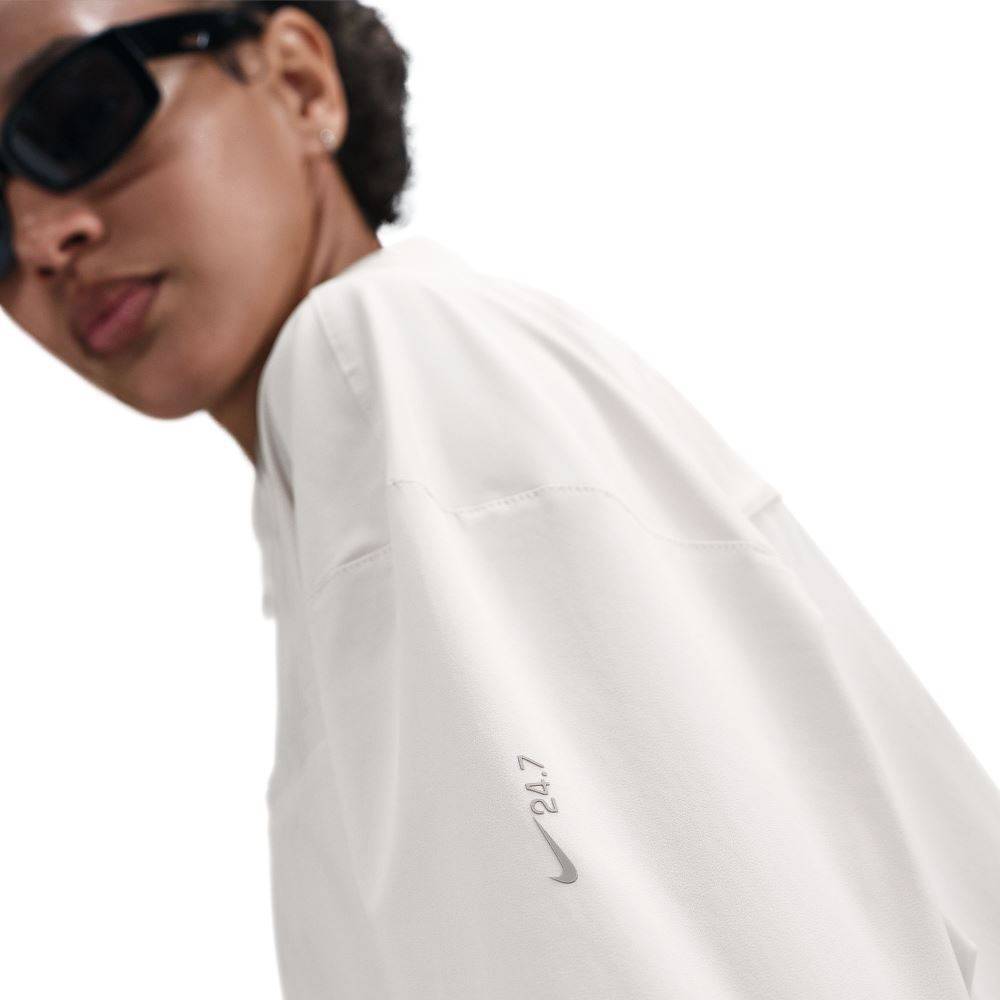 NIKE DRI-FIT OVERSIZED LONG-SLEEVE SHIRT