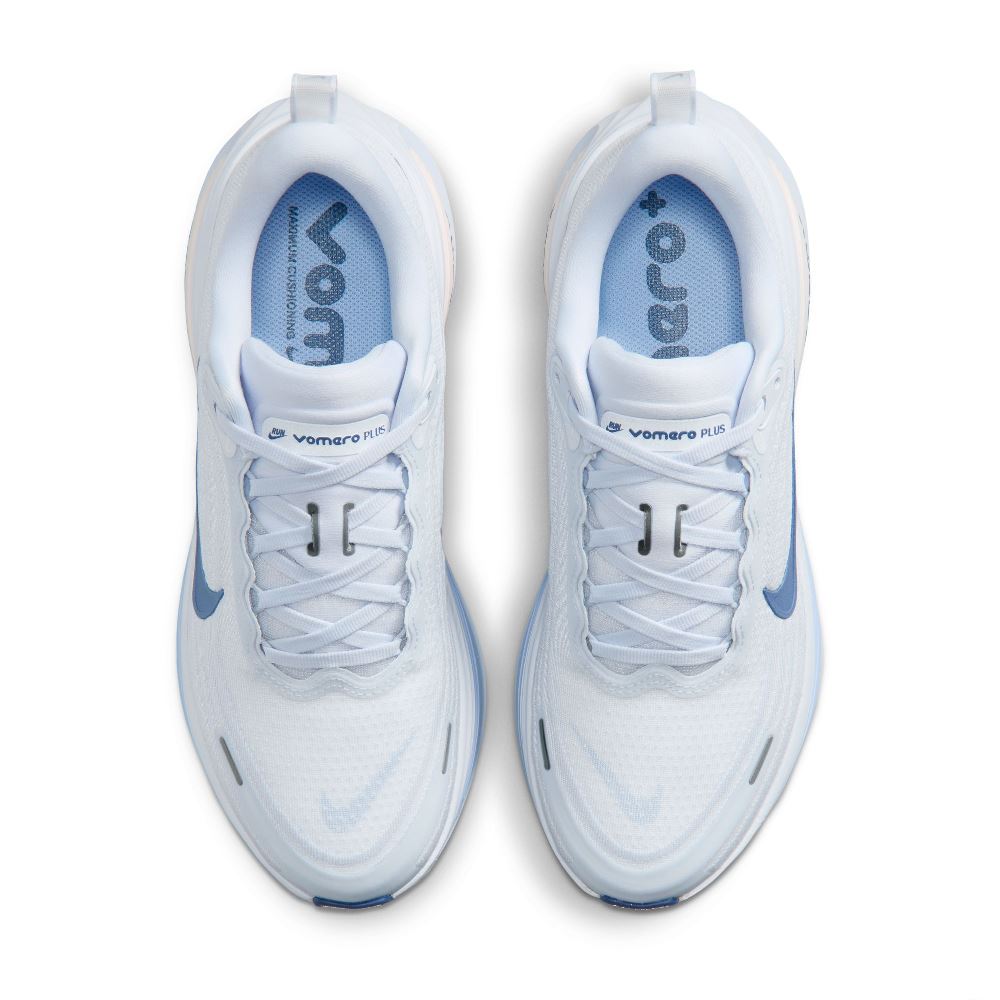 NIKE WOMENS VOMERO PLUS RUNNING SHOES