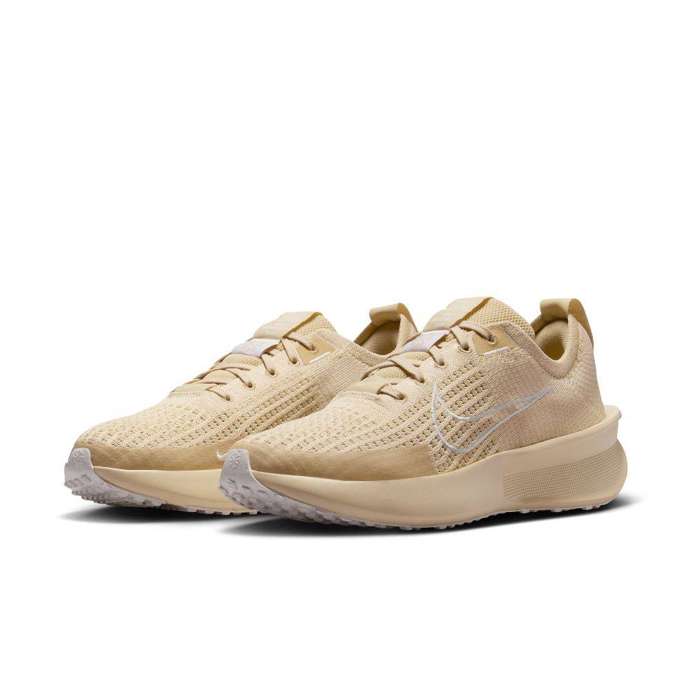 NIKE WOMENS INTERACT RUN