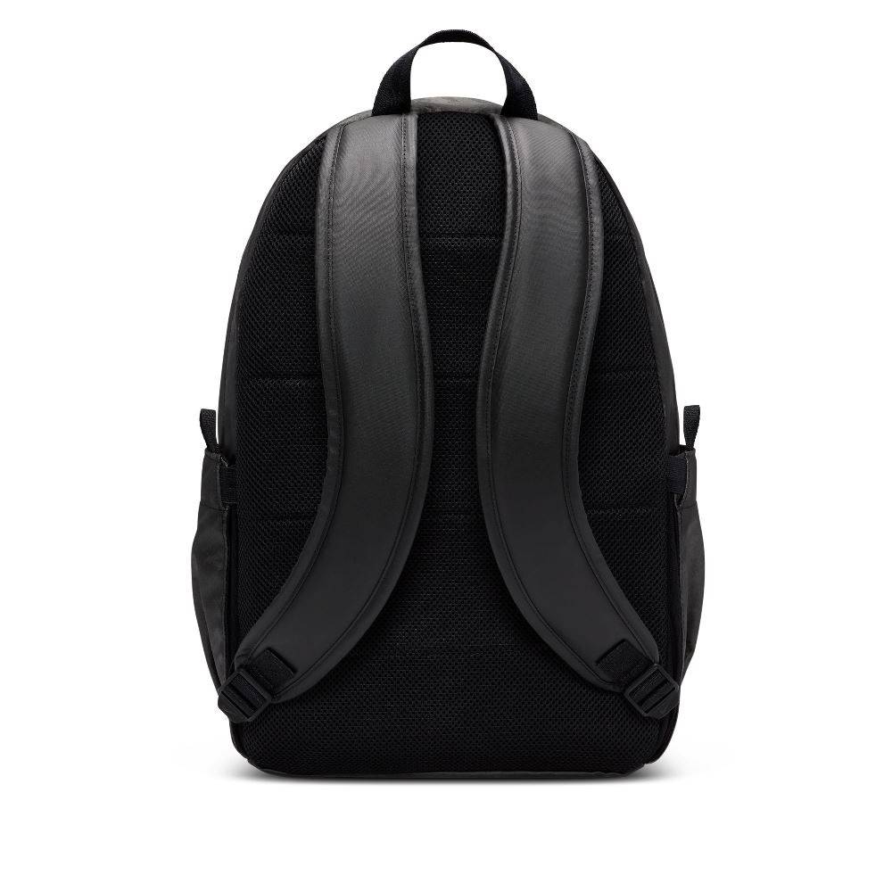 NIKE ELEMENTAL PRO STORM BACKPACK