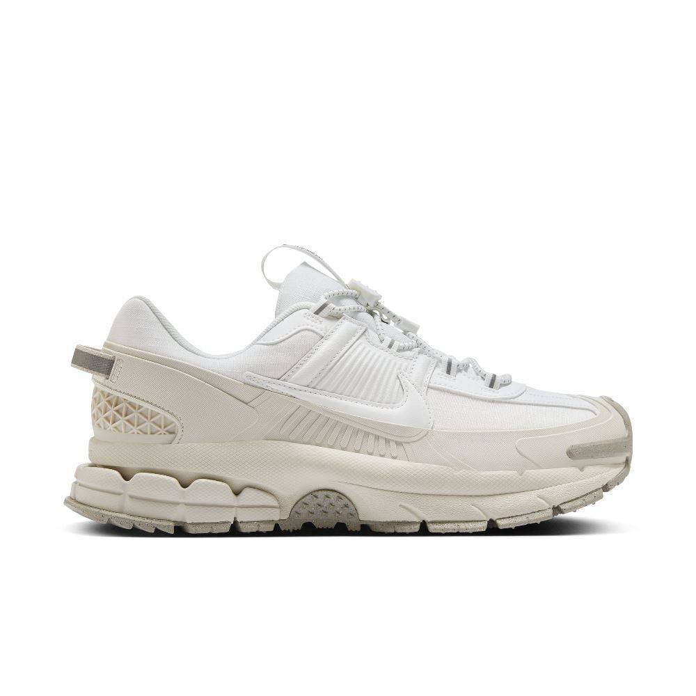 NIKE ZOOM VOMERO ROAM