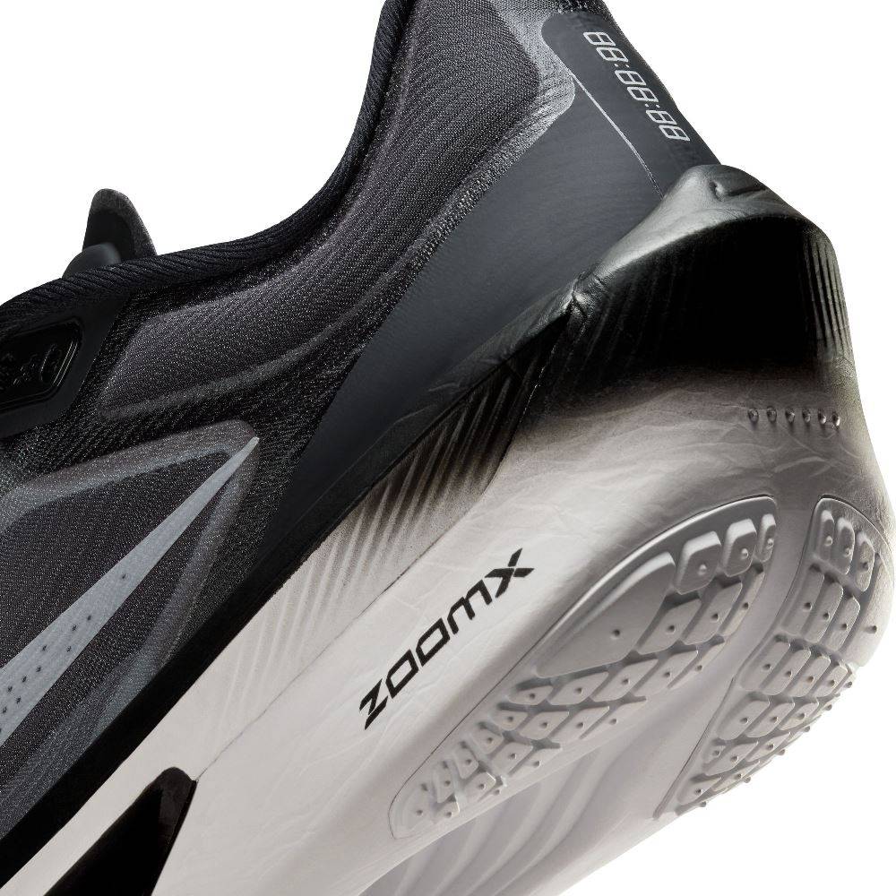 NIKE WOMENS ZOOM FLY 6