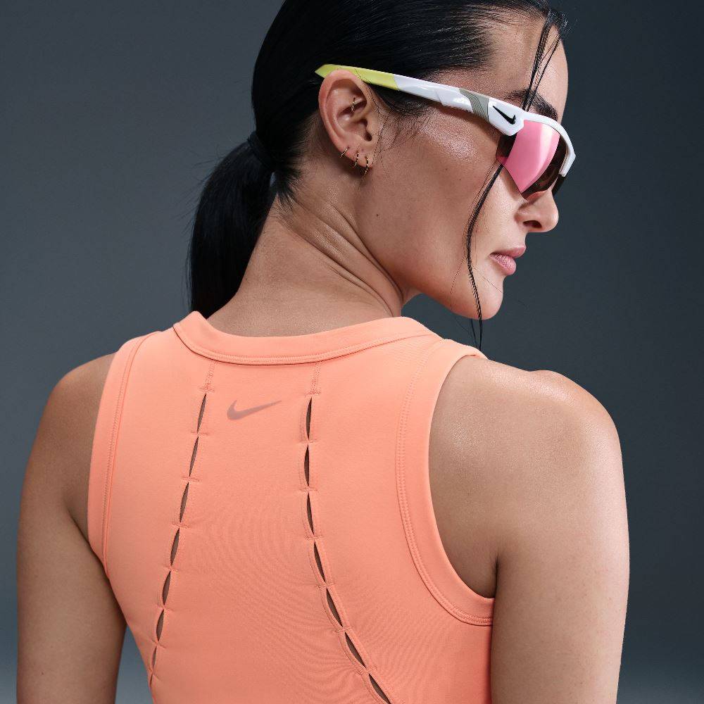 NIKE ONE DRI-FIT FITTED TANK TOP