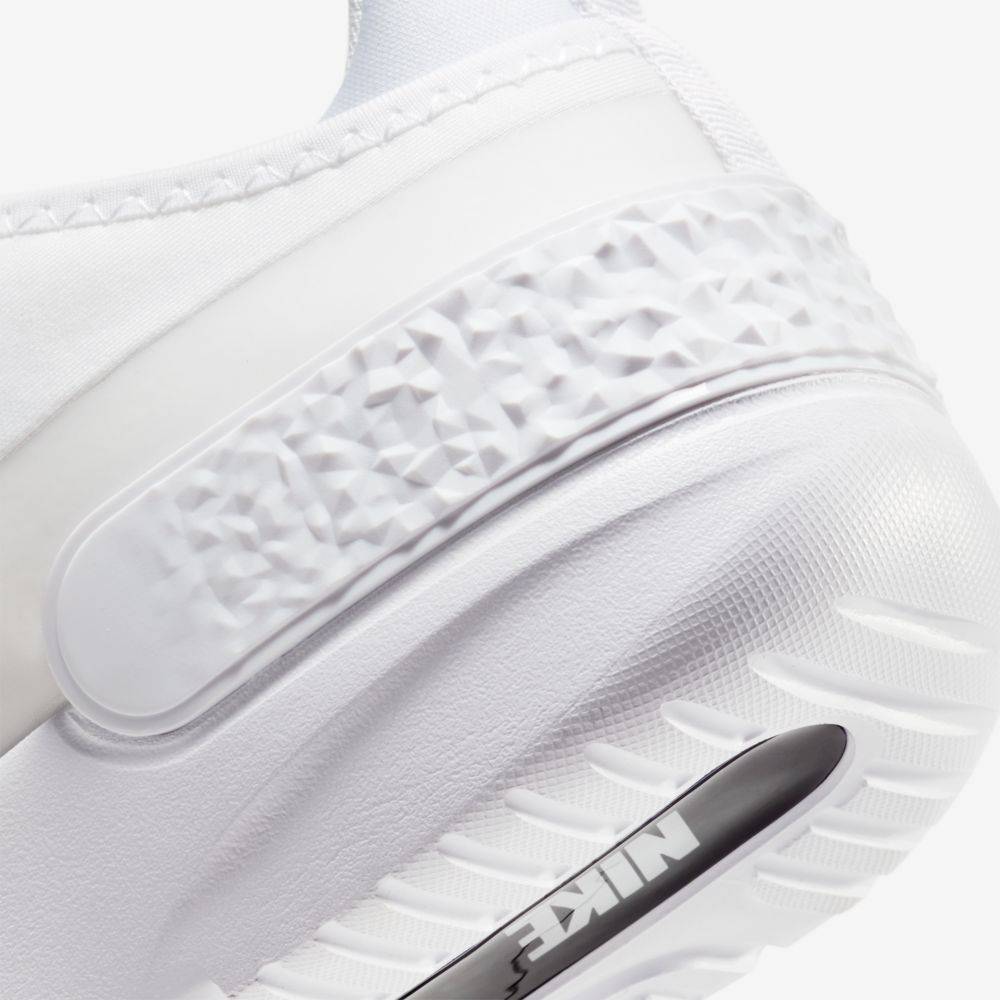 NIKE WOMENS AIR AMIXA SHOES