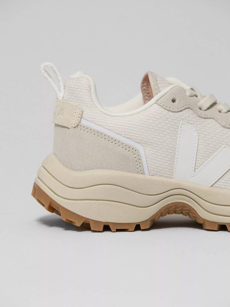 VEJA VENTURI II HEXAMESH SNEAKERS