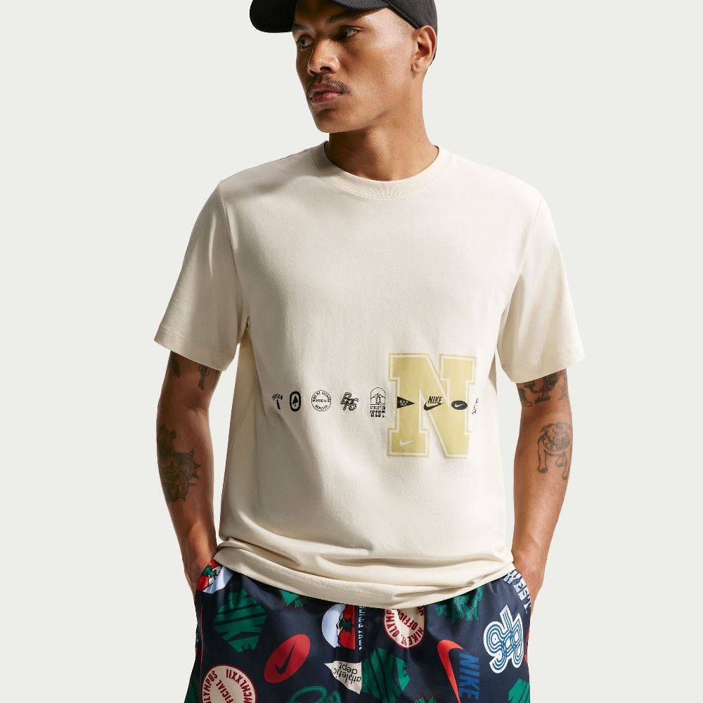 NIKE STANDARD CELEBRATE BRAND TEE