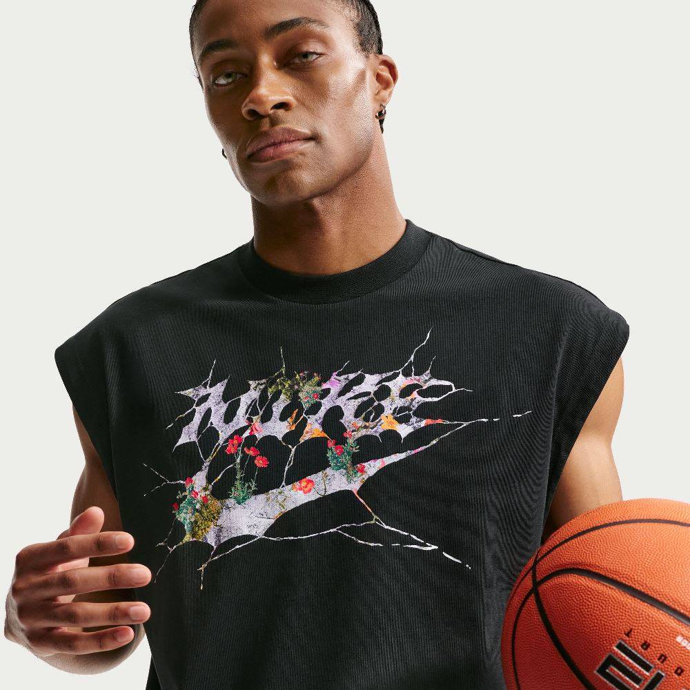 NIKE STANDARD ISSUE SLEEVELESS GFX BASKET TOP