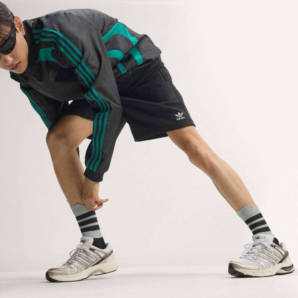 ADIDAS ORIGINALS ADISTAR CONTROL 5 SHOES