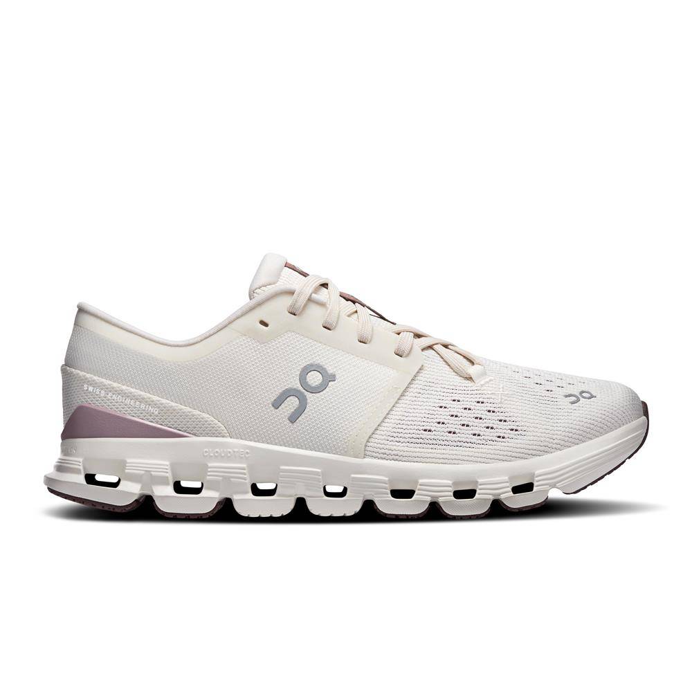 ON RUNNING CLOUD X 4 W