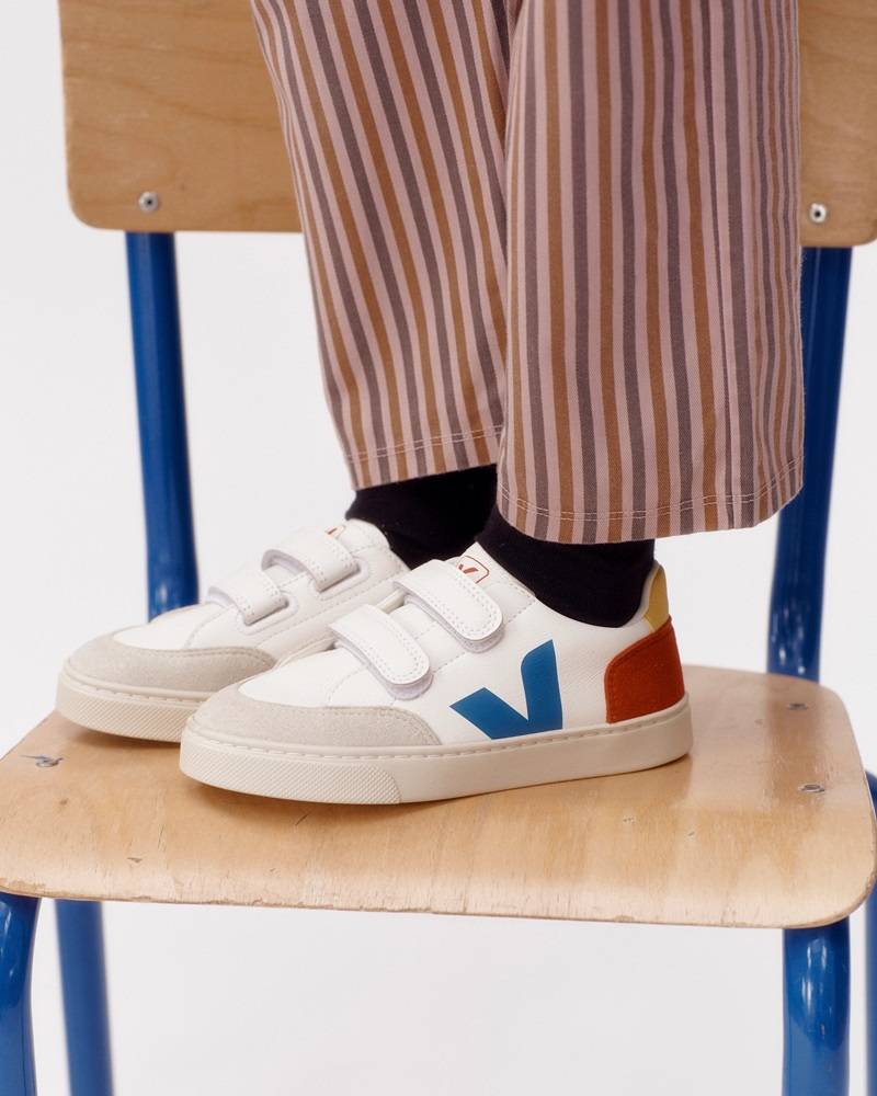 VEJA V-12 ORGANIC TRACED LEATHER KIDS