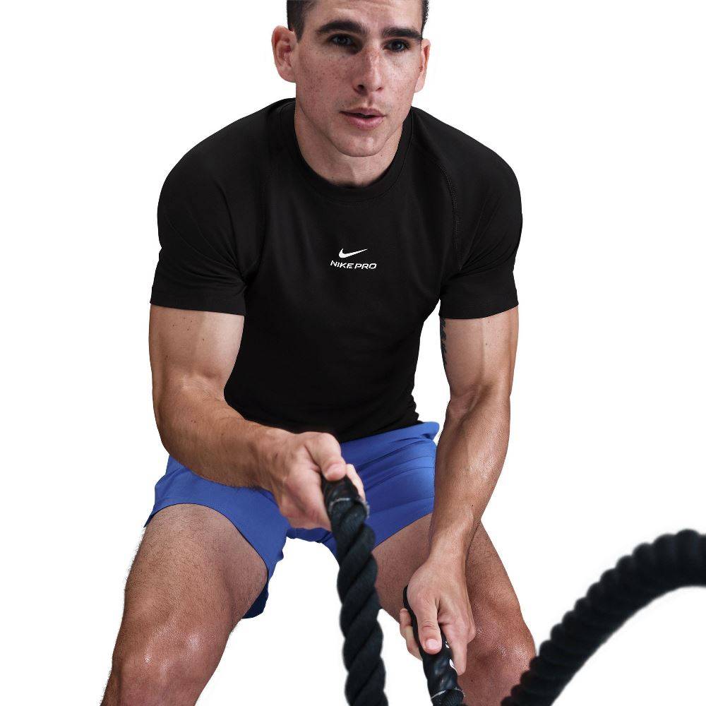 NIKE PRO TRAINING SHORT-SLEEVE TOP